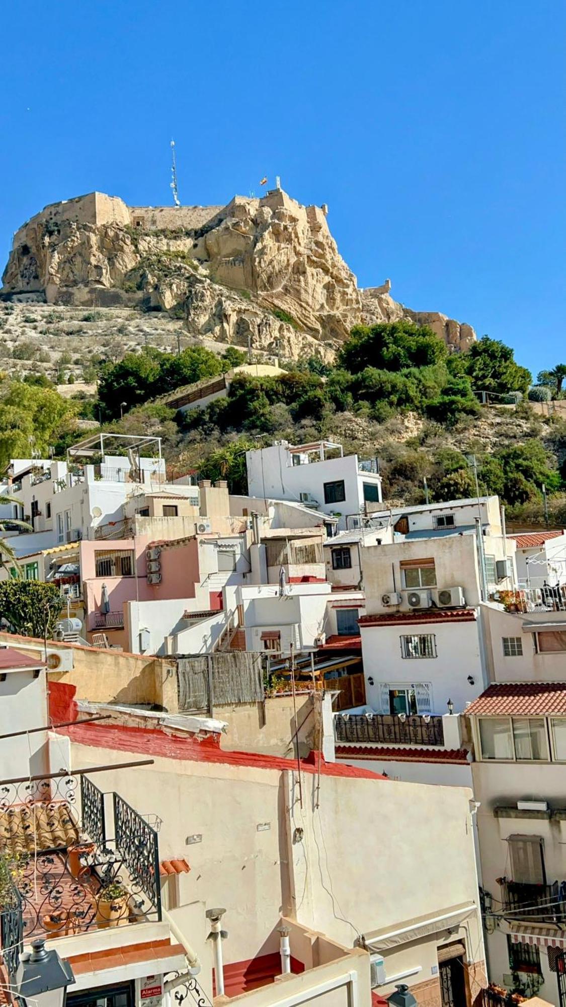 Willa Charming House In The Historic Old Town Alicante Zewnętrze zdjęcie